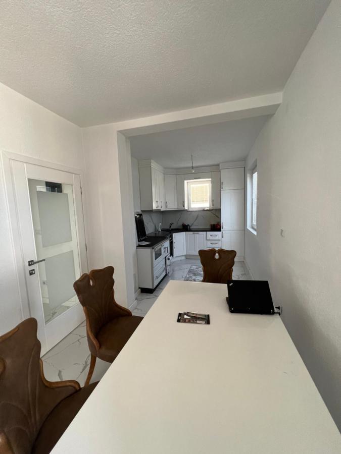 Duca Apartmani Plav Exteriör bild